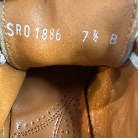 Salvatore Ferragamo Sport Italy Women’s Sneaker Size 7 1/2 - Picture 7 of 16